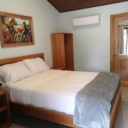 Playa Blanca Macaw Hotel Conte Exterior foto